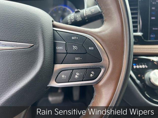 used 2018 Chrysler Pacifica car, priced at $11,484