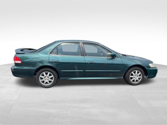 used 2002 Honda Accord car, priced at $3,400
