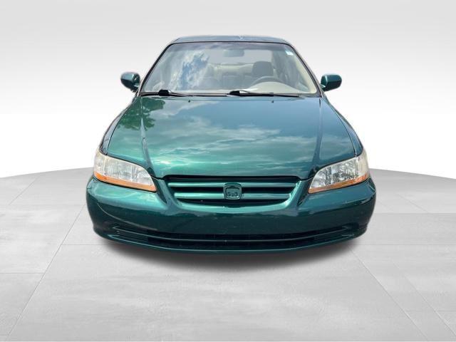 used 2002 Honda Accord car, priced at $3,400