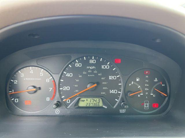 used 2002 Honda Accord car, priced at $3,400