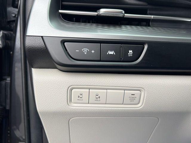 used 2024 Kia Carnival car, priced at $30,375