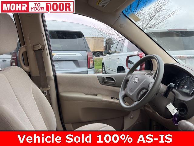 used 2009 Kia Sedona car, priced at $2,800