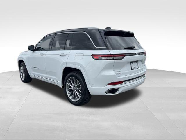 used 2022 Jeep Grand Cherokee car, priced at $39,886