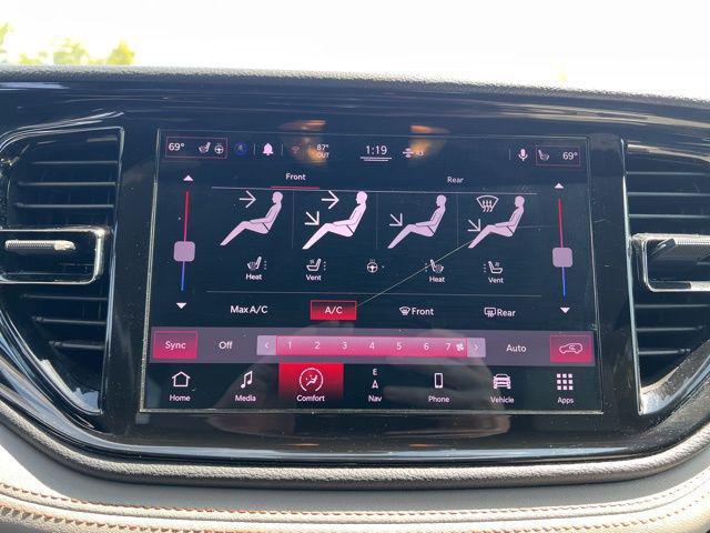 used 2022 Dodge Durango car, priced at $35,732