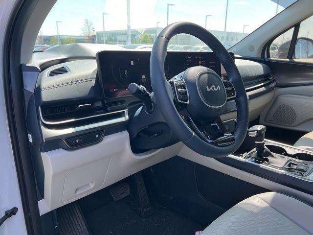 used 2025 Kia Carnival car, priced at $47,367