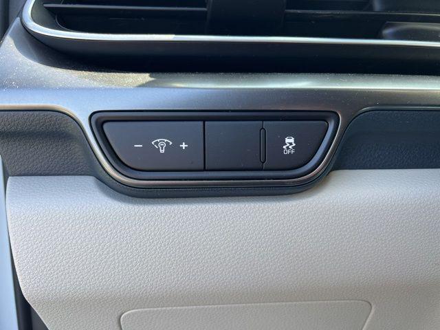 used 2025 Kia Carnival car, priced at $47,367