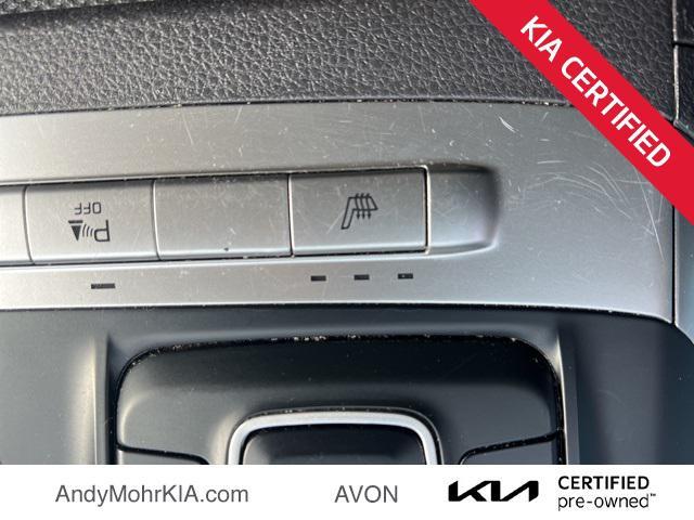 used 2023 Kia Carnival car, priced at $27,908