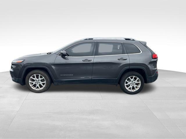 used 2015 Jeep Cherokee car, priced at $9,673