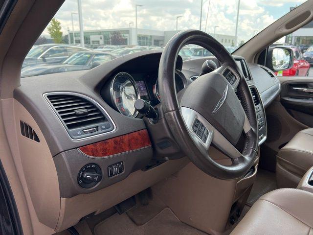 used 2014 Chrysler Town & Country car, priced at $2,900