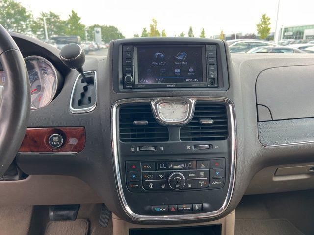 used 2014 Chrysler Town & Country car, priced at $2,900