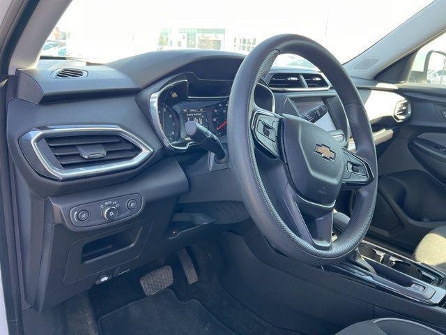used 2023 Chevrolet TrailBlazer car, priced at $21,540