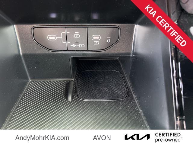 used 2024 Kia Sorento car, priced at $45,282