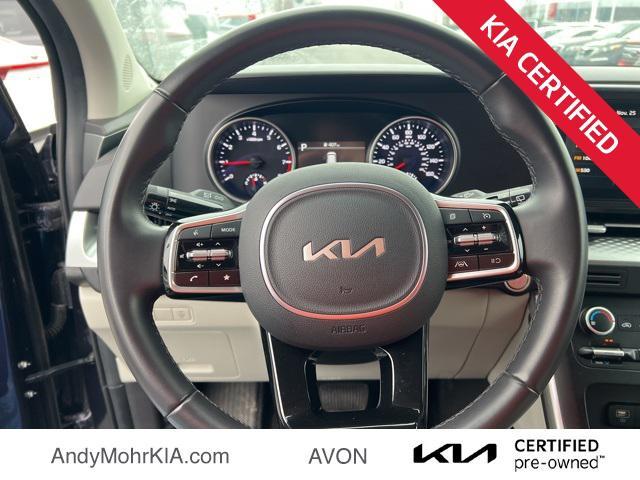 used 2024 Kia Carnival car, priced at $33,060