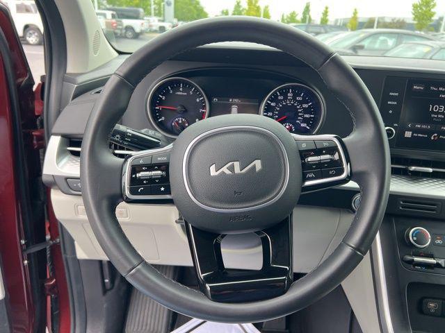 used 2024 Kia Carnival car, priced at $32,714