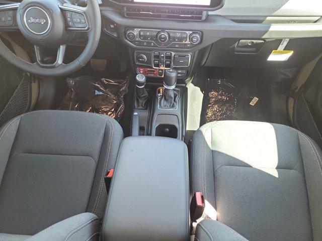 new 2025 Jeep Gladiator car, priced at $46,135