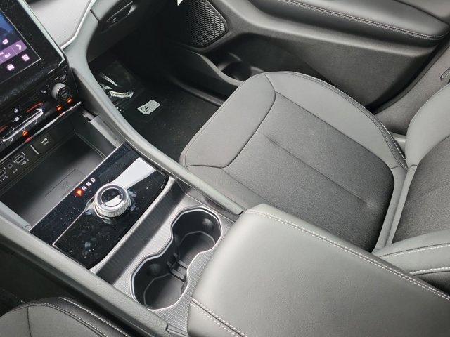 new 2025 Jeep Grand Cherokee car, priced at $42,840