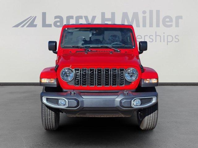 new 2025 Jeep Gladiator car, priced at $45,246