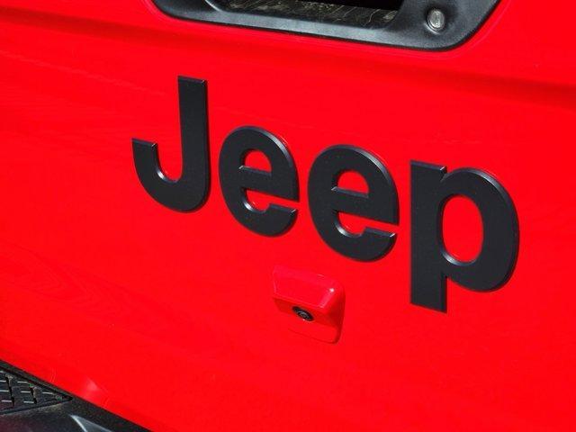 new 2025 Jeep Gladiator car, priced at $45,246