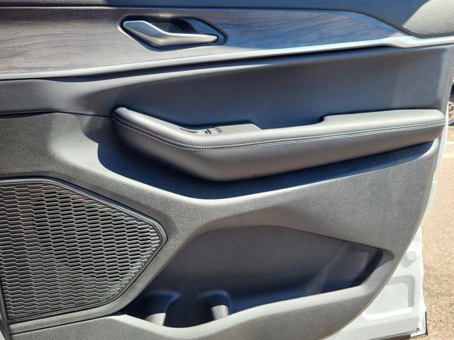 new 2025 Jeep Grand Cherokee L car, priced at $45,820
