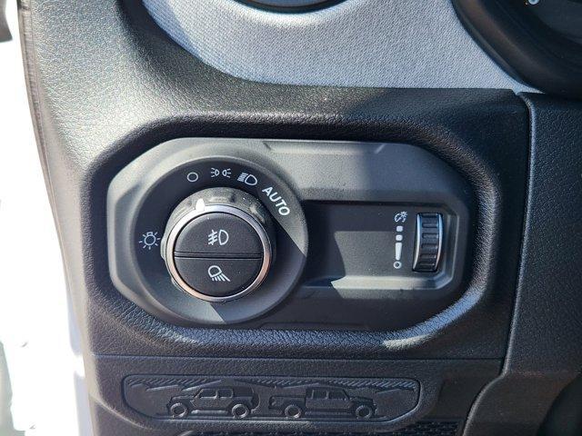 new 2025 Jeep Gladiator car, priced at $46,586