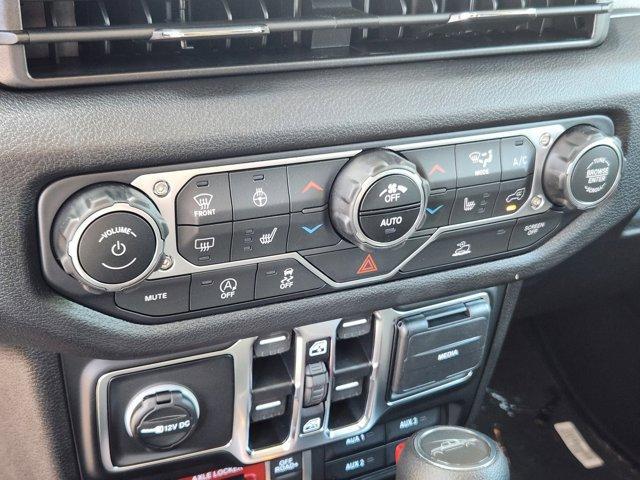 new 2025 Jeep Gladiator car, priced at $46,586