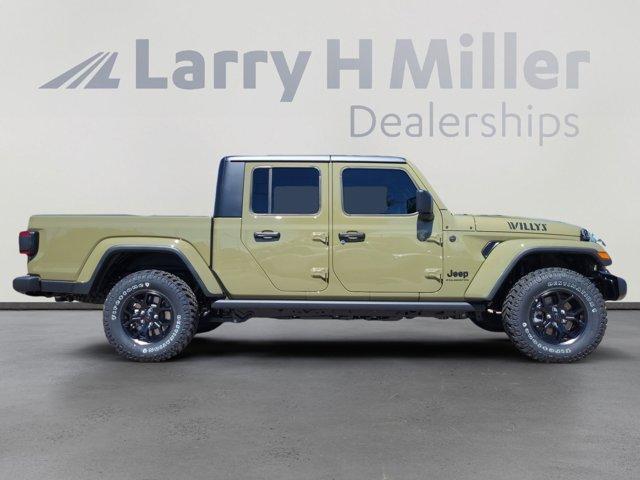 new 2025 Jeep Gladiator car, priced at $46,135