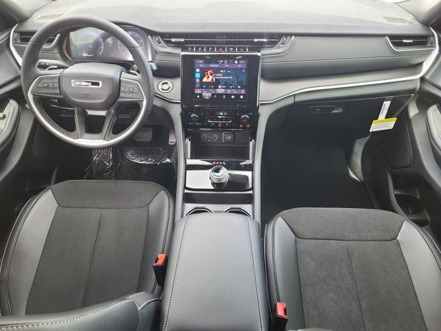 new 2025 Jeep Grand Cherokee L car, priced at $44,125