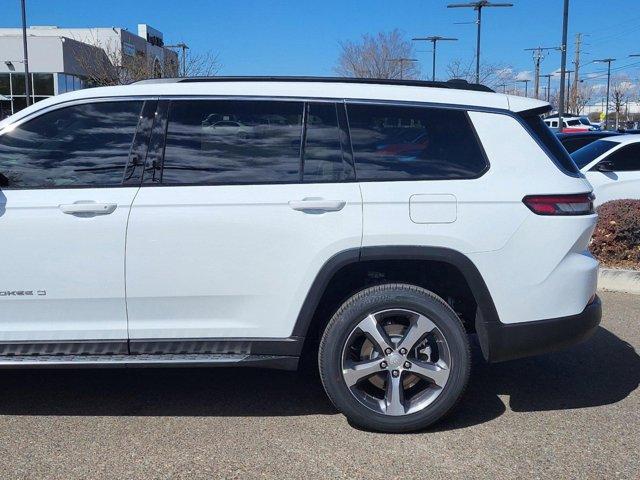 new 2024 Jeep Grand Cherokee L car, priced at $51,374