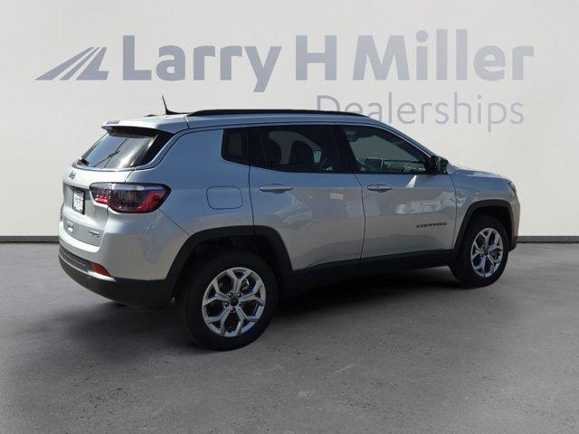 new 2025 Jeep Compass car, priced at $29,358