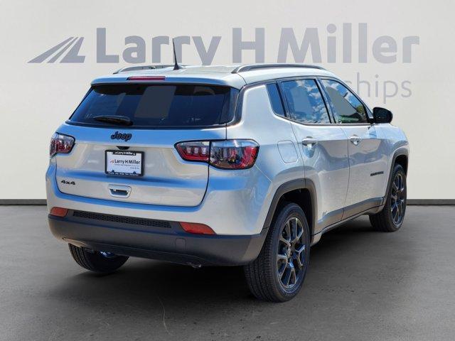 new 2025 Jeep Compass car, priced at $30,555