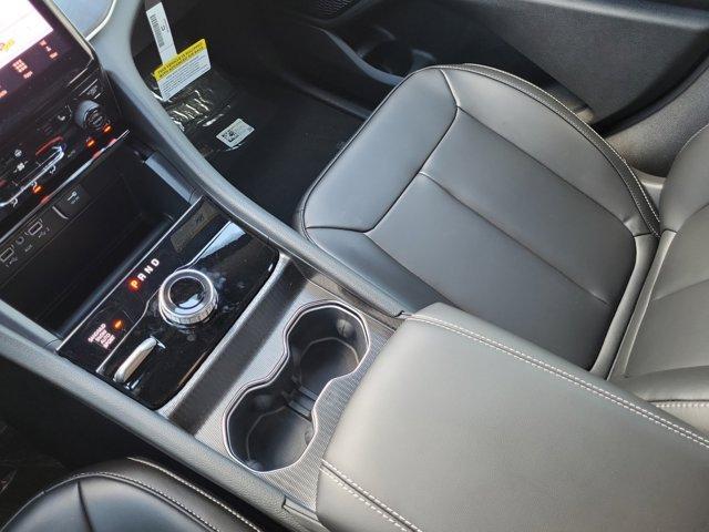new 2025 Jeep Grand Cherokee car, priced at $43,915