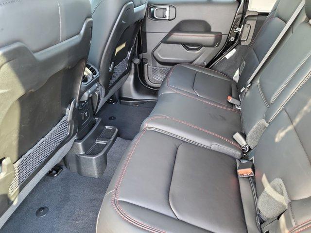new 2025 Jeep Wrangler car, priced at $61,735
