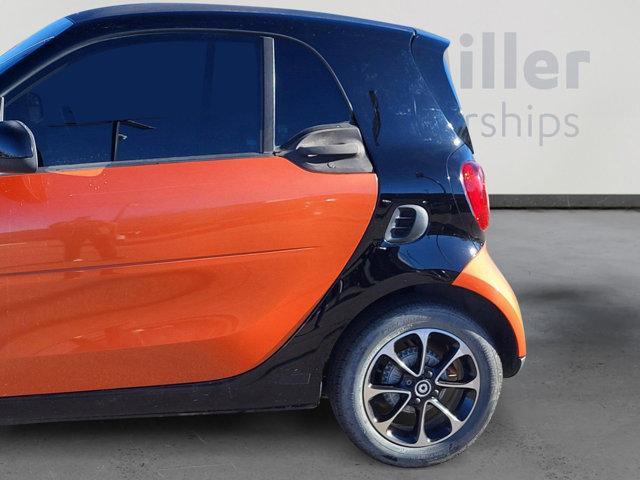 used 2016 smart ForTwo car, priced at $12,999