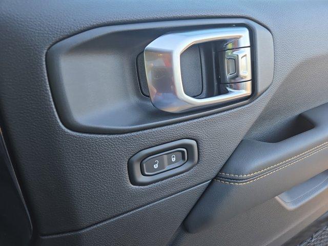 new 2025 Jeep Wrangler car, priced at $98,335