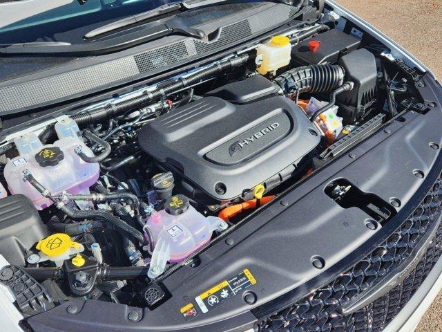 new 2024 Chrysler Pacifica Hybrid car, priced at $51,065