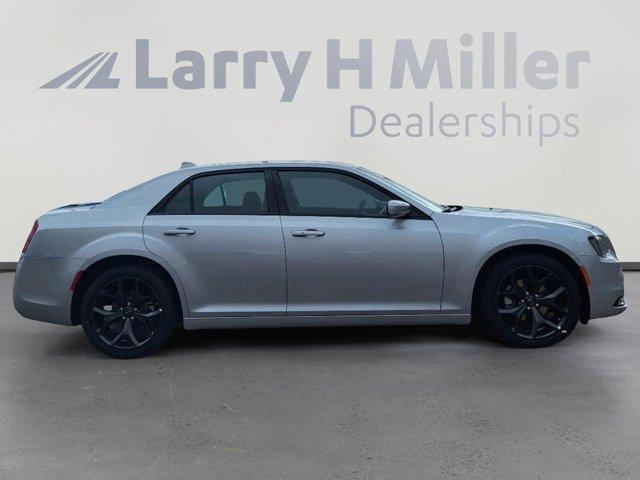 new 2023 Chrysler 300 car, priced at $43,040