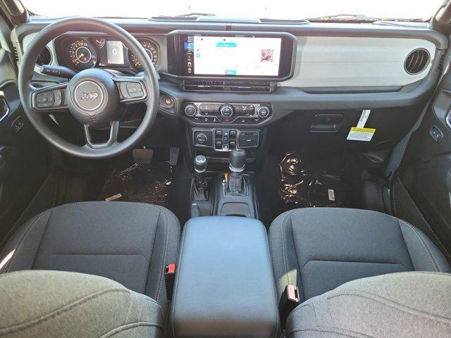 new 2025 Jeep Gladiator car, priced at $40,105