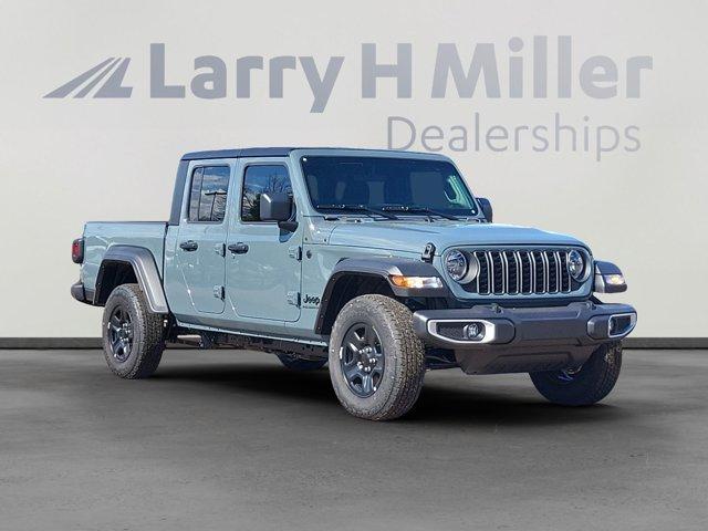 new 2025 Jeep Gladiator car, priced at $40,105