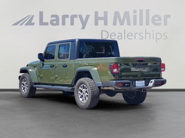 used 2024 Jeep Gladiator car, priced at $40,074