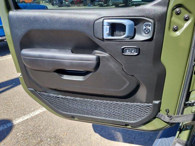 used 2024 Jeep Gladiator car, priced at $40,074