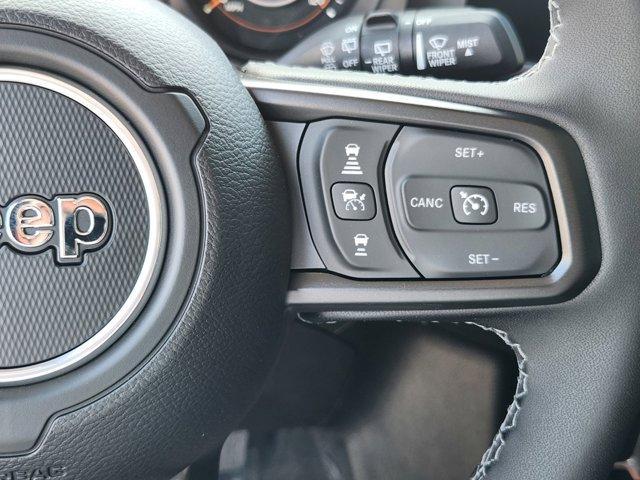 new 2025 Jeep Wrangler car, priced at $44,500