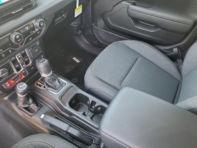 new 2025 Jeep Gladiator car, priced at $40,482