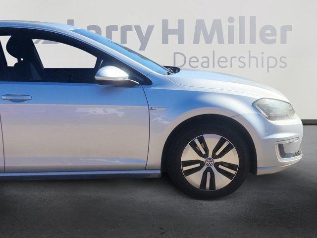 used 2016 Volkswagen e-Golf car, priced at $11,995