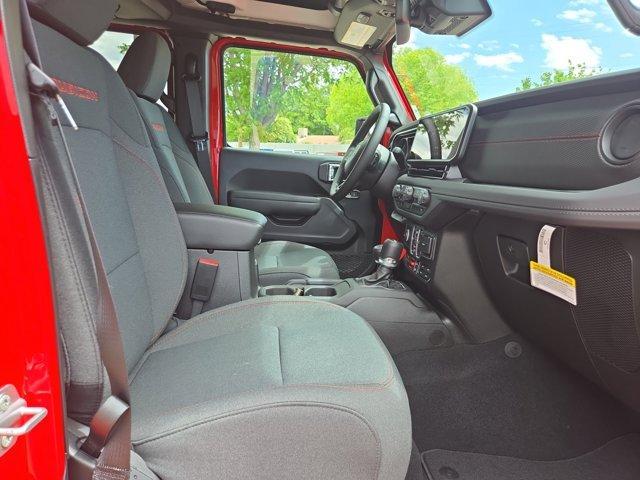 new 2025 Jeep Wrangler car, priced at $57,628