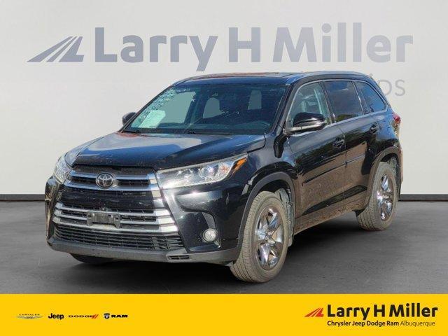 used 2018 Toyota Highlander car, priced at $25,995