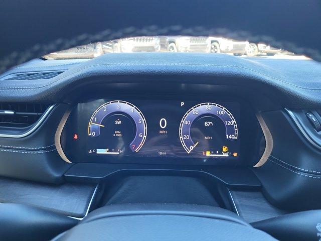 new 2025 Jeep Grand Cherokee car, priced at $43,915