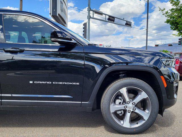 new 2024 Jeep Grand Cherokee car, priced at $55,808