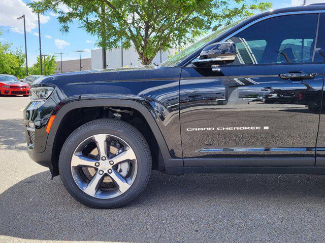 new 2024 Jeep Grand Cherokee car, priced at $55,808