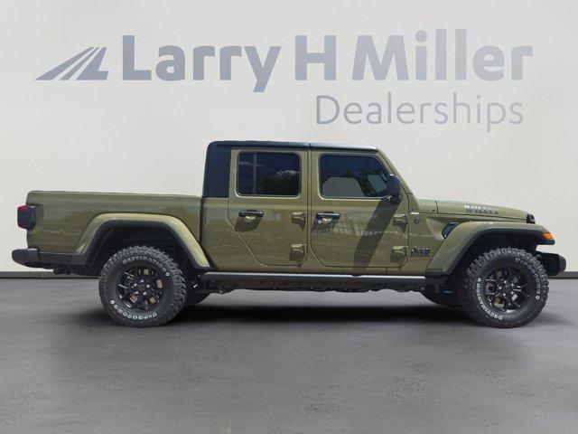 new 2025 Jeep Gladiator car, priced at $47,377