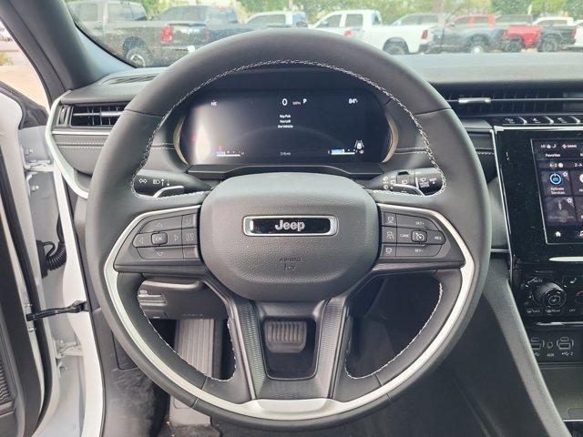 new 2025 Jeep Grand Cherokee car, priced at $41,130